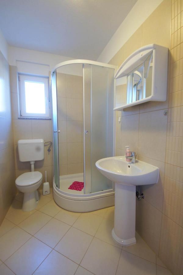 Mima Appartement Sveti Juraj Buitenkant foto