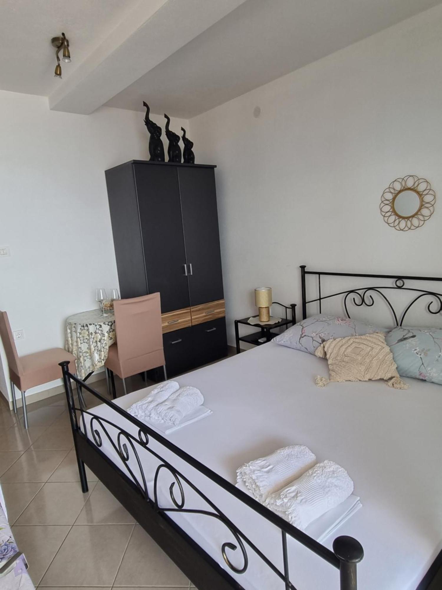 Mima Appartement Sveti Juraj Kamer foto